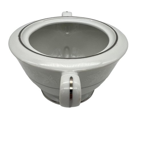 Fine China of Japan Huntington Sugar Bowl with Lid White Flowers Platinum Trim - Picture 5 of 7